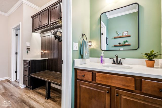 4204 Omaha Drive, Bargersville, IN 46106