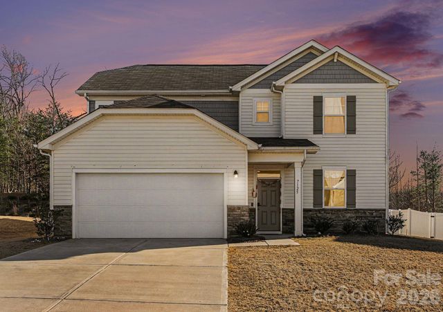 7125 Maple Run Circle, Charlotte, NC 28215