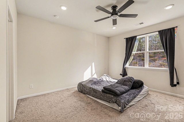 7125 Maple Run Circle, Charlotte, NC 28215