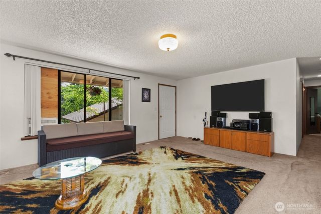 8480 Icicle Road, Leavenworth, WA 98826