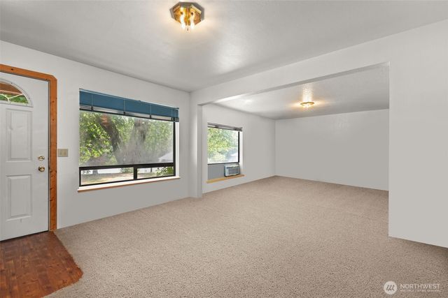 8480 Icicle Road, Leavenworth, WA 98826