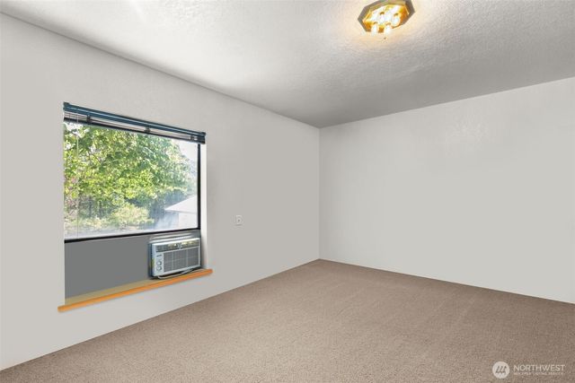 8480 Icicle Road, Leavenworth, WA 98826