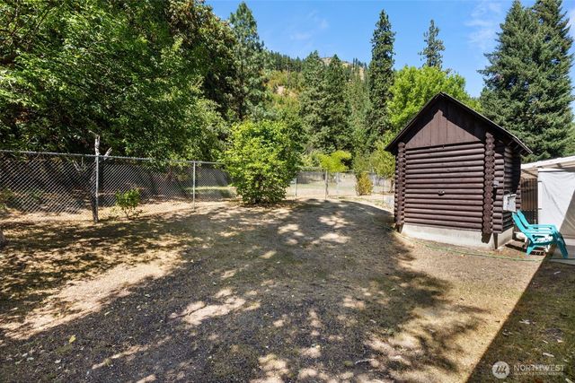 8480 Icicle Road, Leavenworth, WA 98826