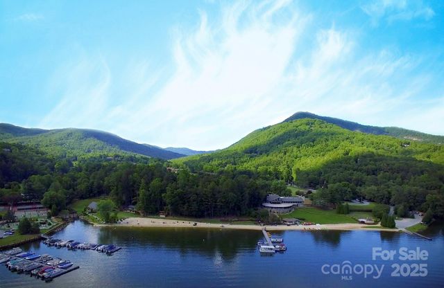 376 Grandview Drive, Lake Lure, NC 28746