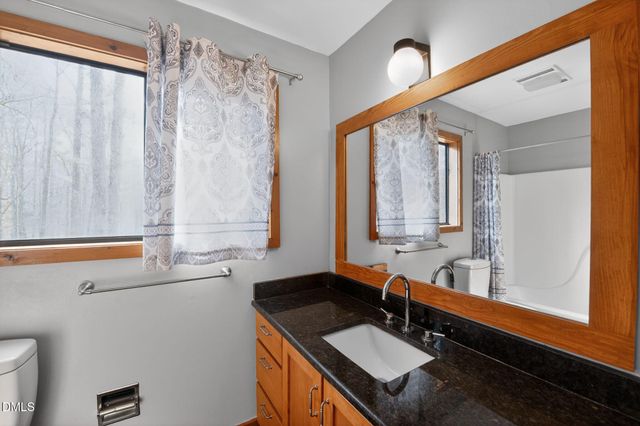 2405 Wheelwright Common, Chapel Hill, NC 27516