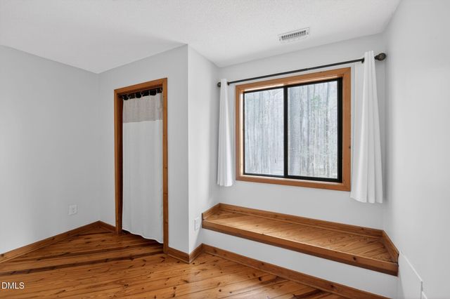 2405 Wheelwright Common, Chapel Hill, NC 27516