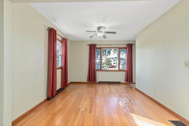 4799 Buckley Road, Clay, NY 13088