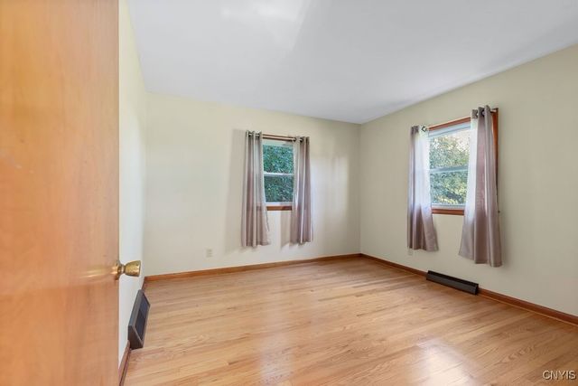 4799 Buckley Road, Clay, NY 13088