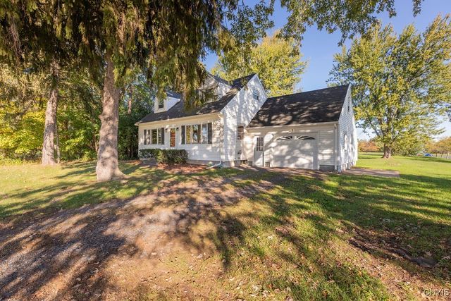 4799 Buckley Road, Clay, NY 13088