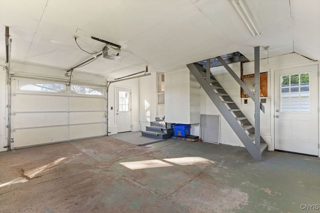 4799 Buckley Road, Clay, NY 13088