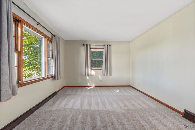 4799 Buckley Road, Clay, NY 13088