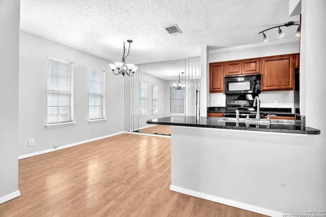 4212 Medical Dr Unit 1705, San Antonio, TX 78229