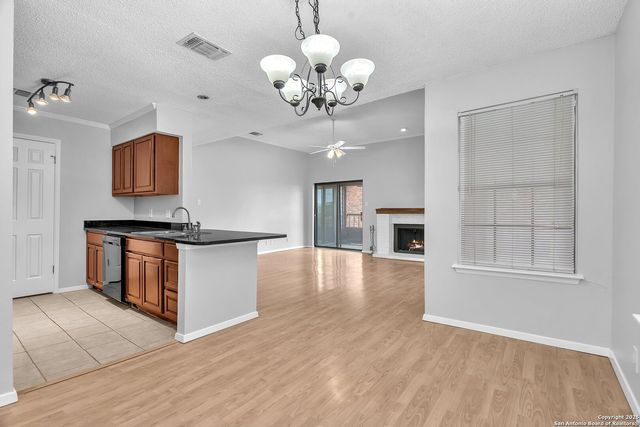 4212 Medical Dr Unit 1705, San Antonio, TX 78229