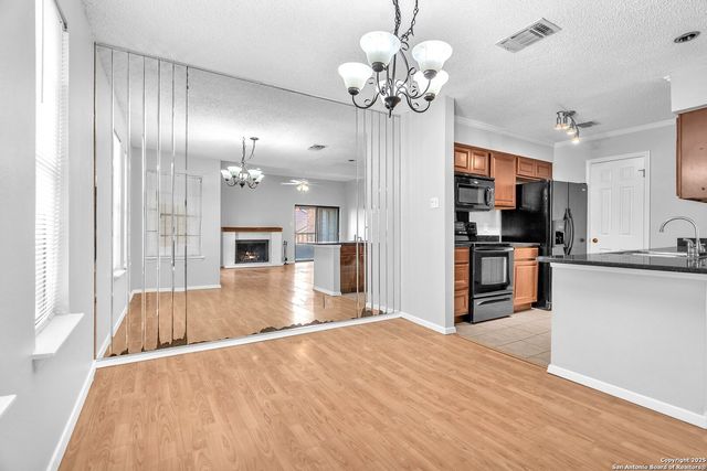 4212 Medical Dr Unit 1705, San Antonio, TX 78229