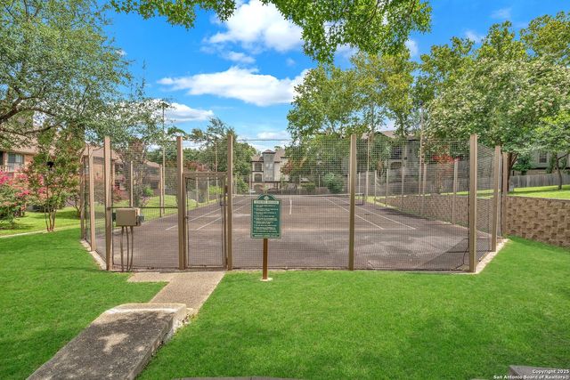 4212 Medical Dr Unit 1705, San Antonio, TX 78229