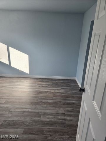 510 McKellar Circle 1, Las Vegas, NV 89119