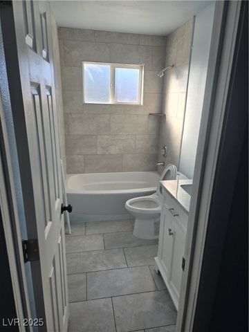 510 McKellar Circle 1, Las Vegas, NV 89119