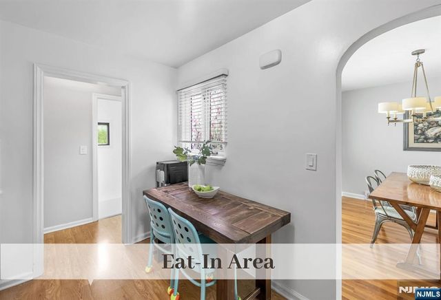 81 Delmar Avenue, Glen Rock, NJ 07452
