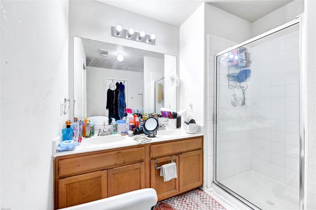 7826 Dairy View Lane, Houston, TX 77072