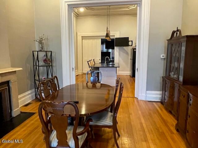 166 Washington Avenue, Albany, NY 12210