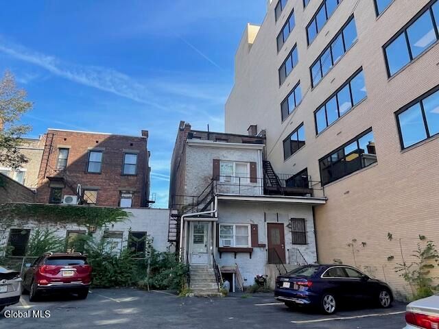 166 Washington Avenue, Albany, NY 12210