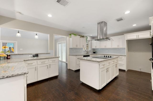 9232 Vickijohn Drive, Houston, TX 77031