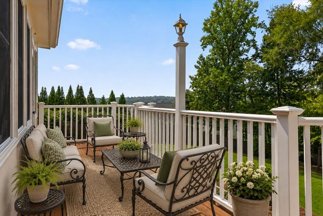 9815 Leslie Sandidge Drive, Ooltewah, TN 37363