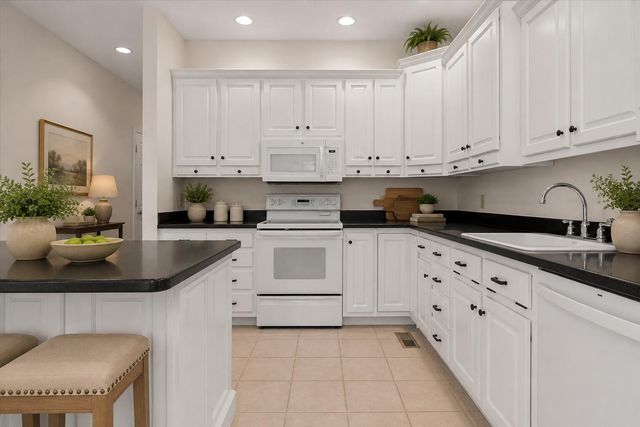9815 Leslie Sandidge Drive, Ooltewah, TN 37363