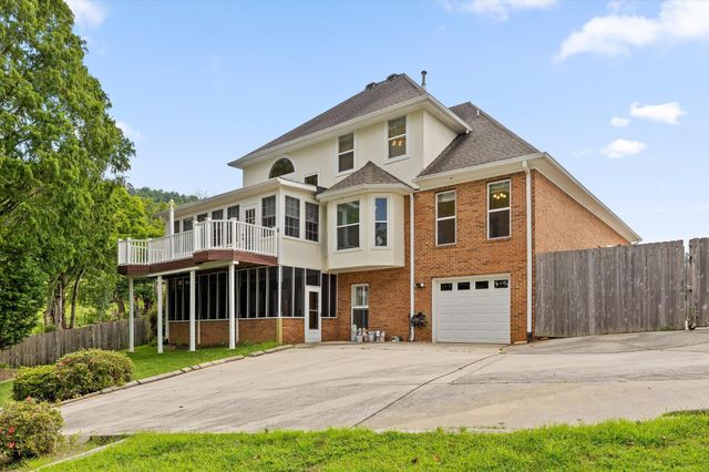 9815 Leslie Sandidge Drive, Ooltewah, TN 37363