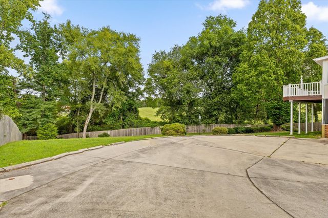 9815 Leslie Sandidge Drive, Ooltewah, TN 37363