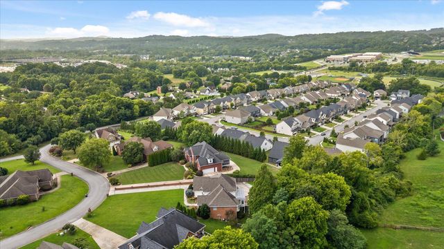9815 Leslie Sandidge Drive, Ooltewah, TN 37363