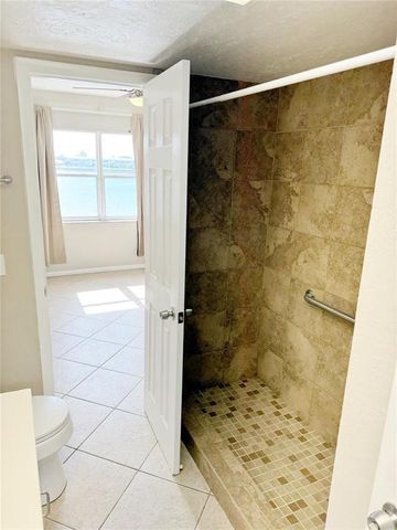 1116 Lake Terrace 214, Boynton Beach, FL 33426