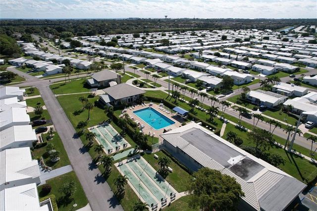 1116 Lake Terrace 214, Boynton Beach, FL 33426