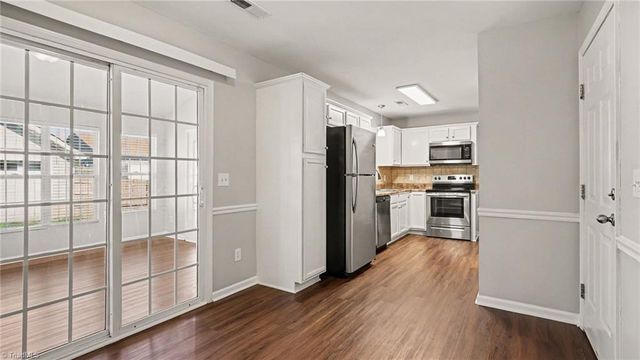 4055 Creekside Court, Winston-salem, NC 27127