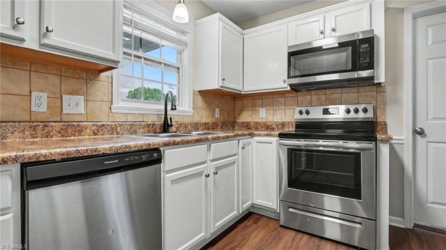 4055 Creekside Court, Winston-salem, NC 27127