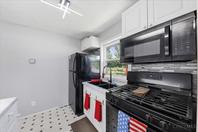 1541 McArthur Avenue, Dayton, OH 45417