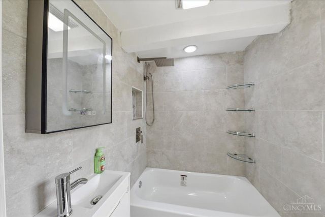 1541 McArthur Avenue, Dayton, OH 45417