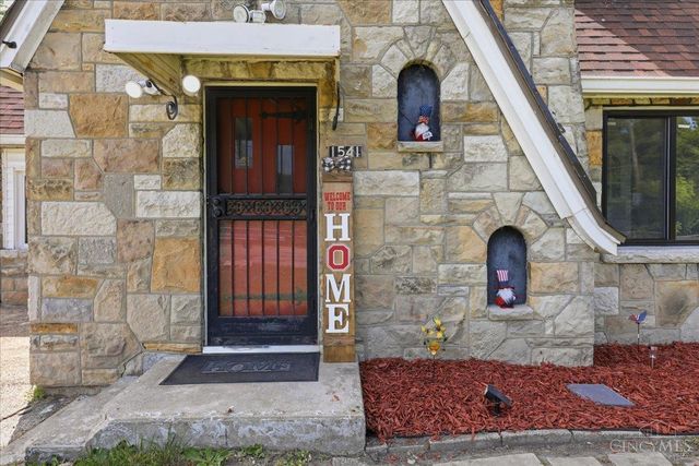 1541 McArthur Avenue, Dayton, OH 45417