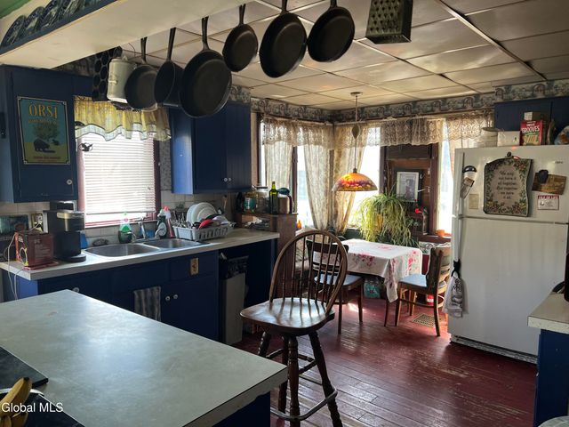 83 Quaker Street, Granville, NY 12832