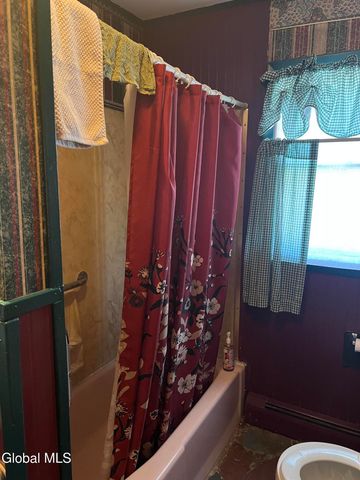 83 Quaker Street, Granville, NY 12832