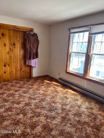 83 Quaker Street, Granville, NY 12832