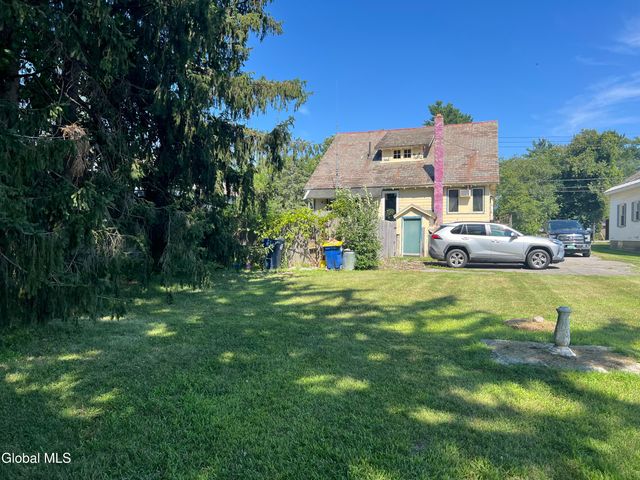 83 Quaker Street, Granville, NY 12832