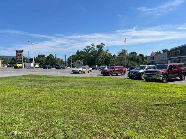 83 Quaker Street, Granville, NY 12832