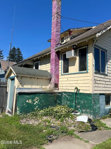 83 Quaker Street, Granville, NY 12832