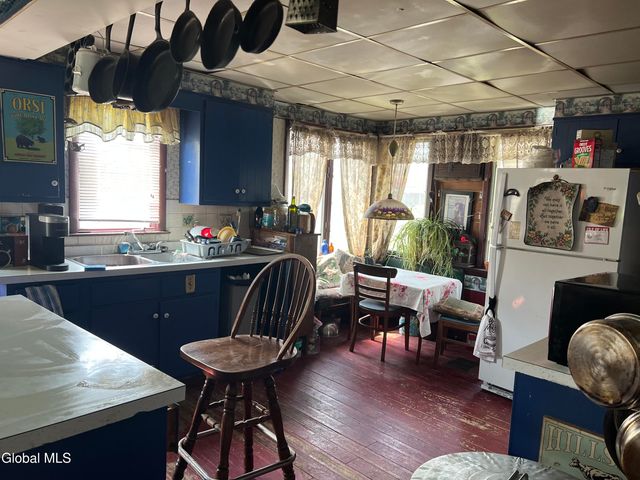 83 Quaker Street, Granville, NY 12832