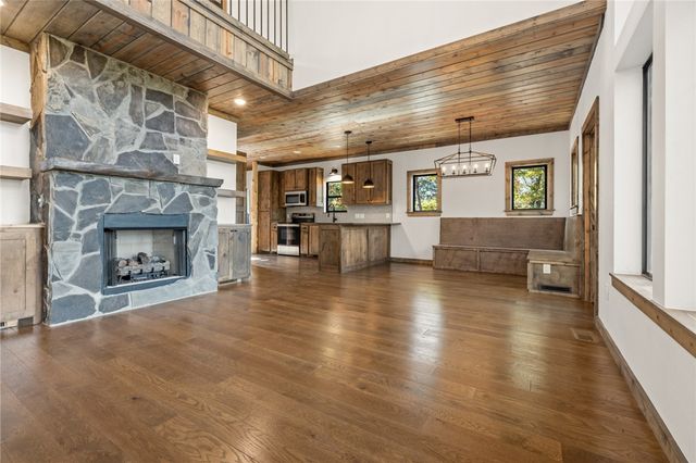 2452 AR 74 East, Jasper, AR 72641