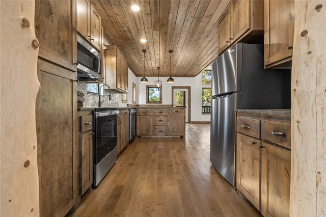 2452 AR 74 East, Jasper, AR 72641