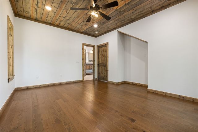 2452 AR 74 East, Jasper, AR 72641