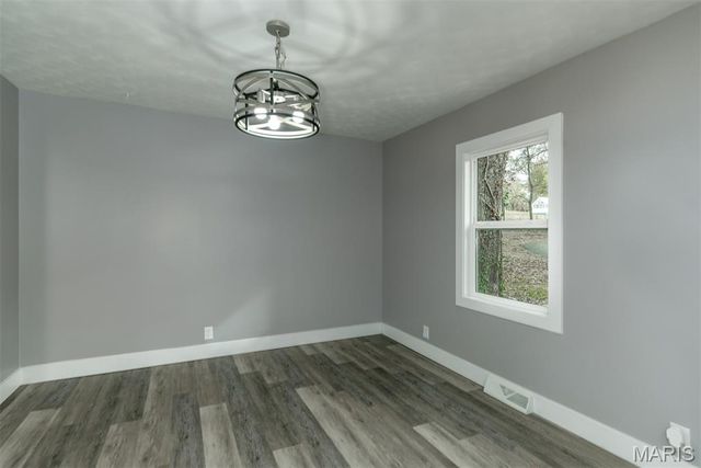 787 Silo Lane, Villa Ridge, MO 63089