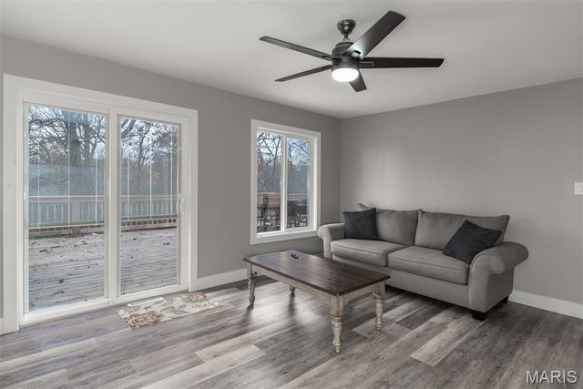 787 Silo Lane, Villa Ridge, MO 63089